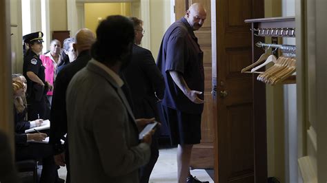 Senate passes formal dress code after backlash